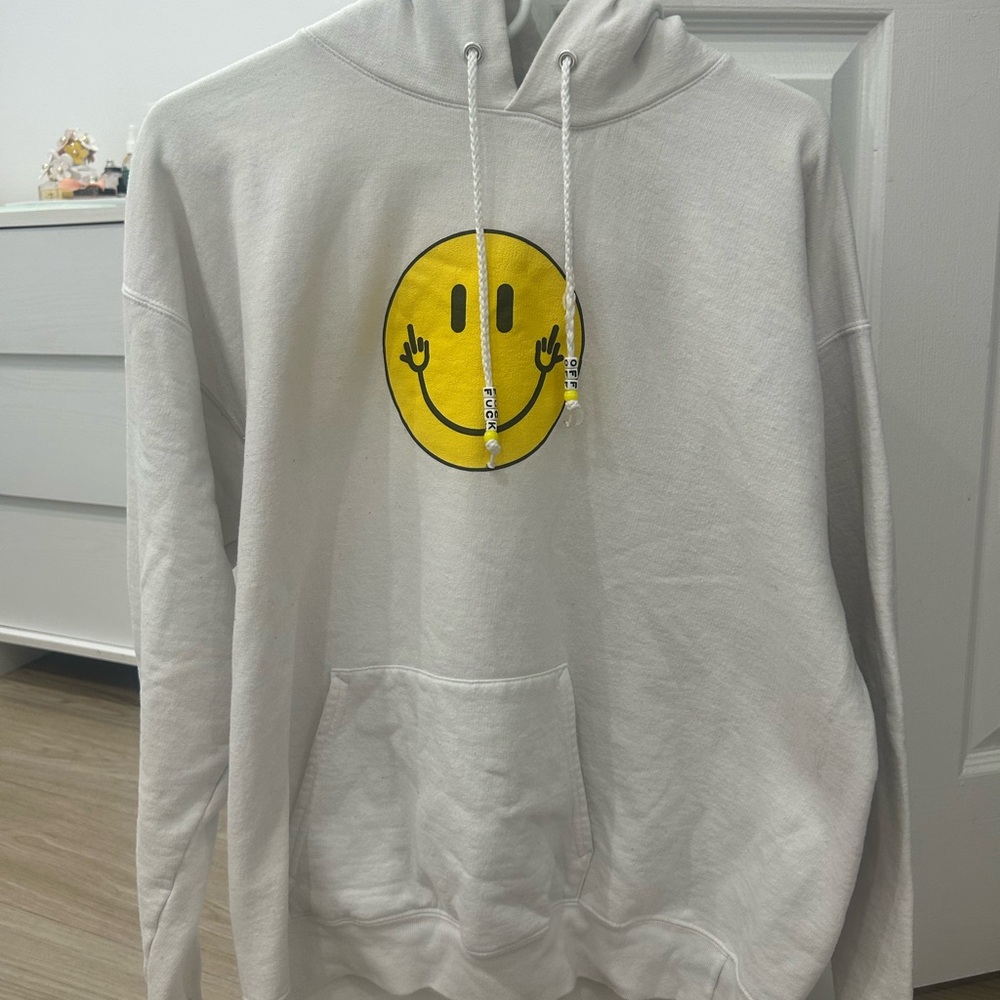 Beaded smiley face hooide